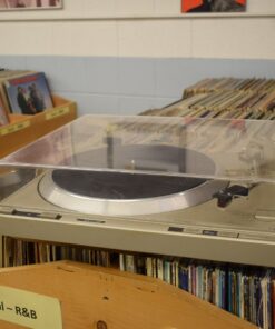 Pioneer Turntable - Model: PL-600