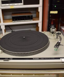 Technics Turntable - Model: SL-B2