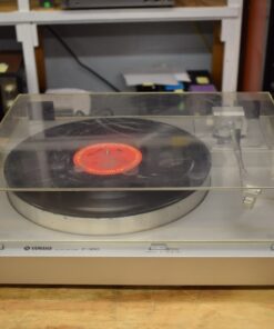 Yamaha Turntable - Model: P-350